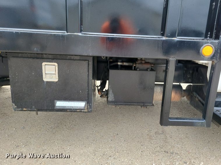 image for item DN6337 2005 Chevrolet C4500  dump flatbed truck