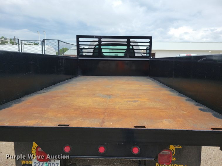 image for item DN6337 2005 Chevrolet C4500  dump flatbed truck