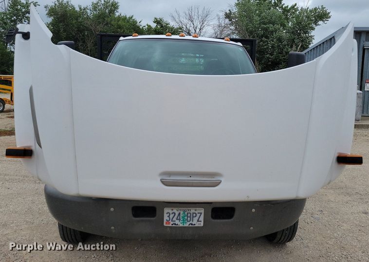 image for item DN6337 2005 Chevrolet C4500  dump flatbed truck