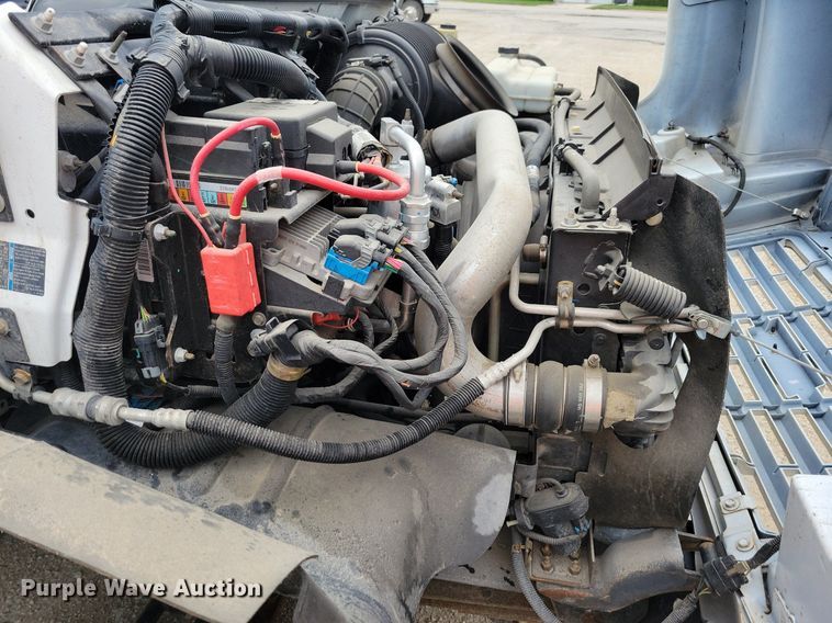 image for item DN6337 2005 Chevrolet C4500  dump flatbed truck