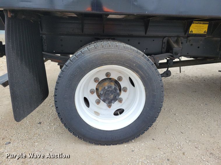 image for item DN6337 2005 Chevrolet C4500  dump flatbed truck