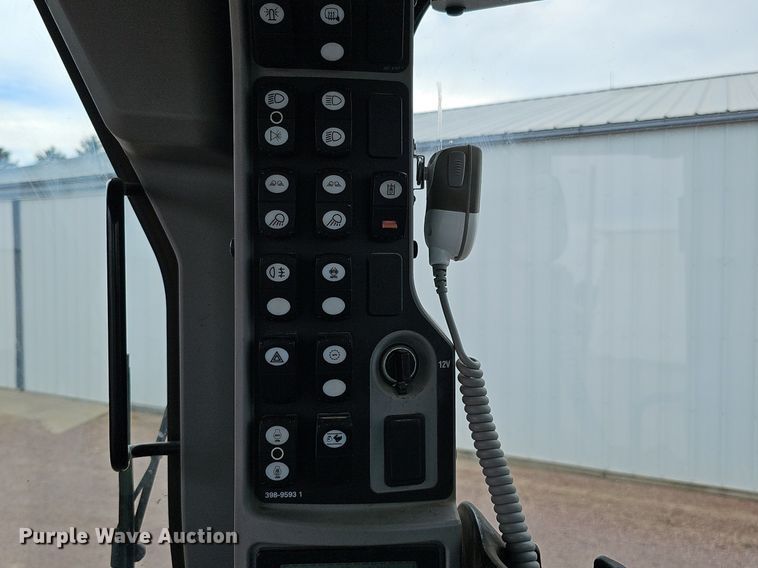 image for item DO2856 2014 Caterpillar 12M2 AWD VHP Plus  motor grader