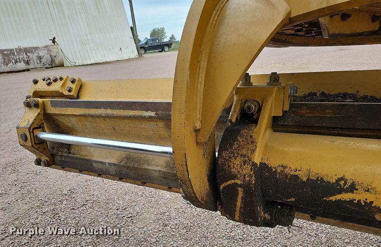 image for item DO2856 2014 Caterpillar 12M2 AWD VHP Plus  motor grader