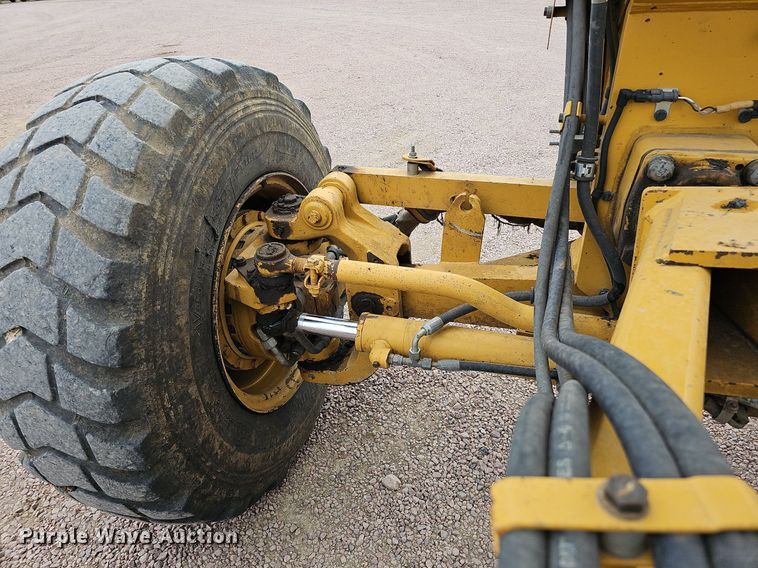 image for item DO2856 2014 Caterpillar 12M2 AWD VHP Plus  motor grader