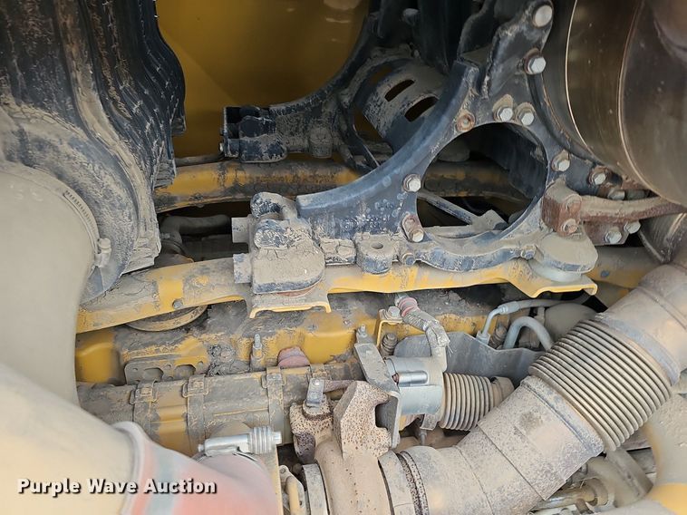 image for item DO2856 2014 Caterpillar 12M2 AWD VHP Plus  motor grader