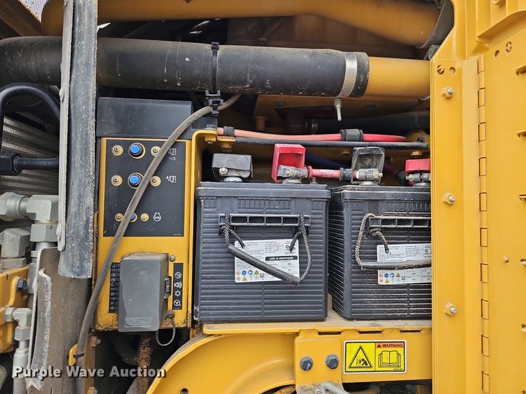 image for item DO2856 2014 Caterpillar 12M2 AWD VHP Plus  motor grader