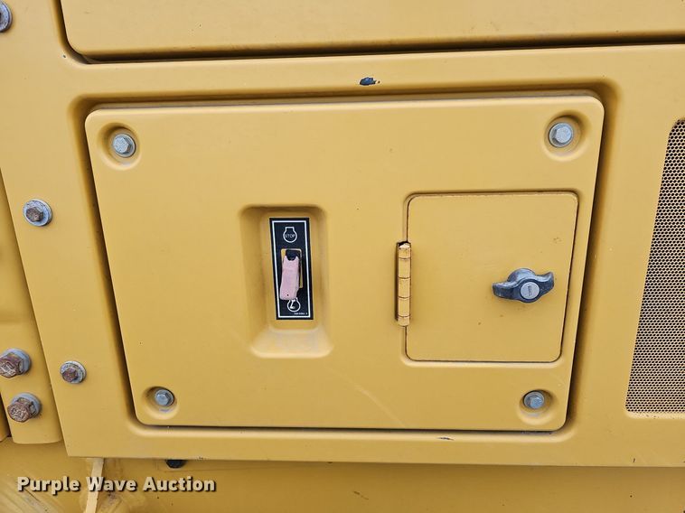 image for item DO2856 2014 Caterpillar 12M2 AWD VHP Plus  motor grader