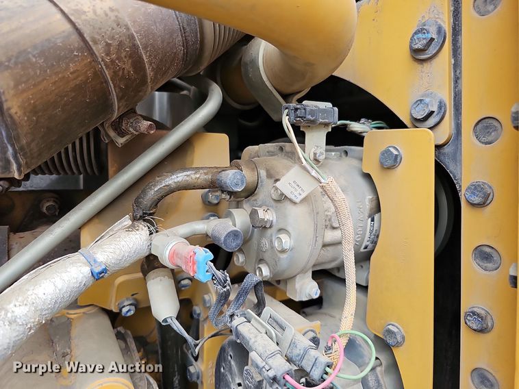 image for item DO2856 2014 Caterpillar 12M2 AWD VHP Plus  motor grader