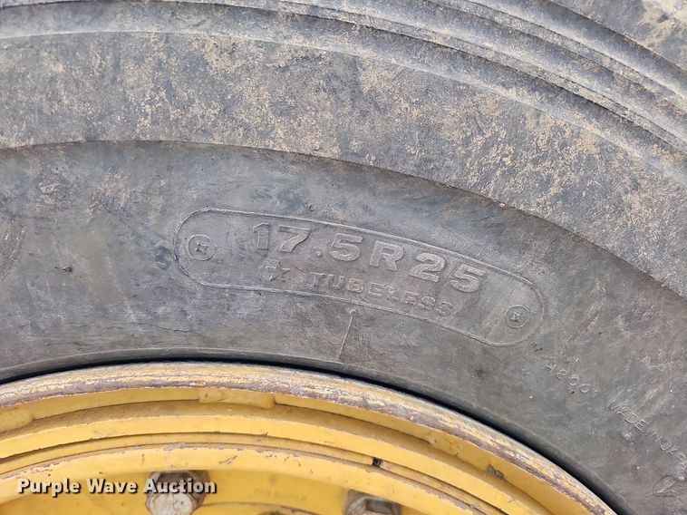 image for item DO2856 2014 Caterpillar 12M2 AWD VHP Plus  motor grader