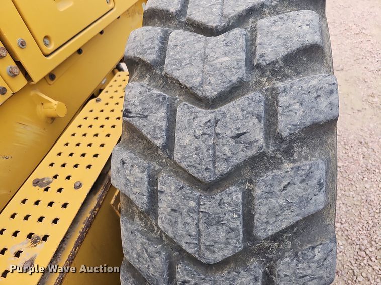 image for item DO2856 2014 Caterpillar 12M2 AWD VHP Plus  motor grader