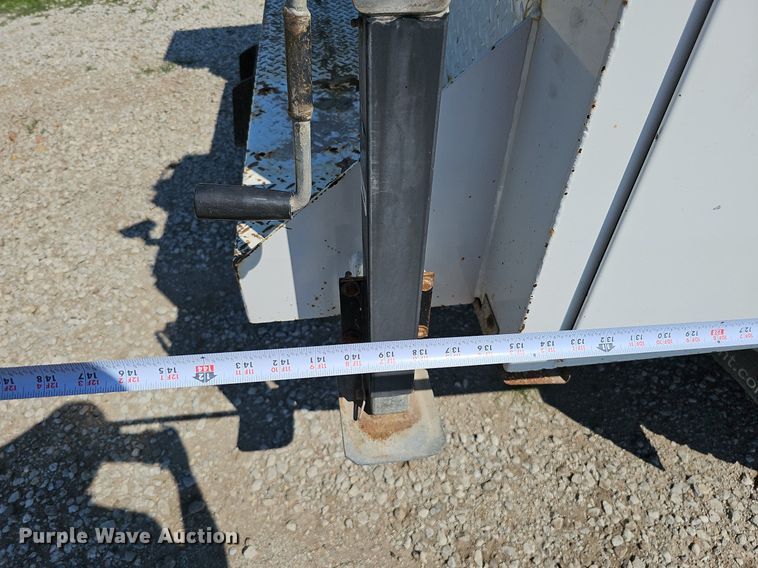 image for item DO2859 1998 Freightliner FL70  utility / service truck