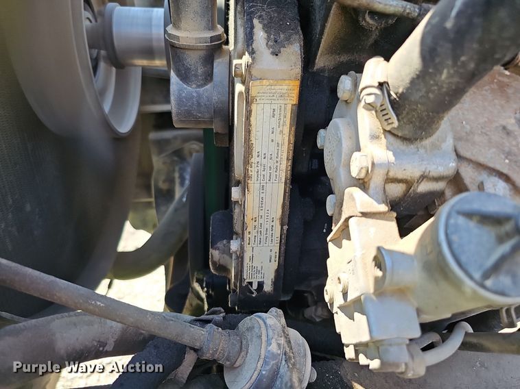 image for item DO2859 1998 Freightliner FL70  utility / service truck