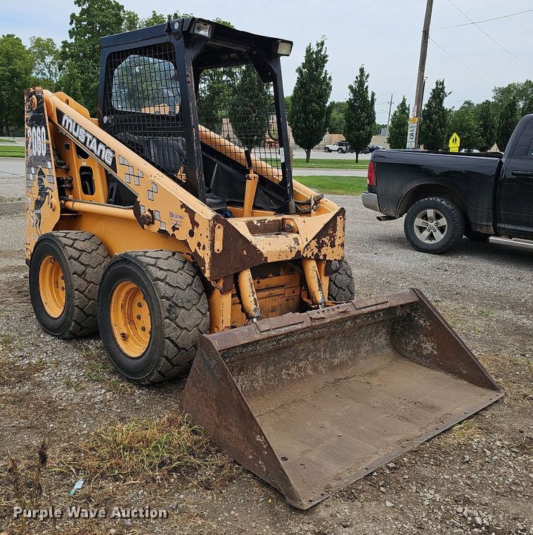 image for item DO2890 1996 Mustang 2060  skid steer loader