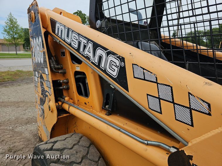 image for item DO2890 1996 Mustang 2060  skid steer loader