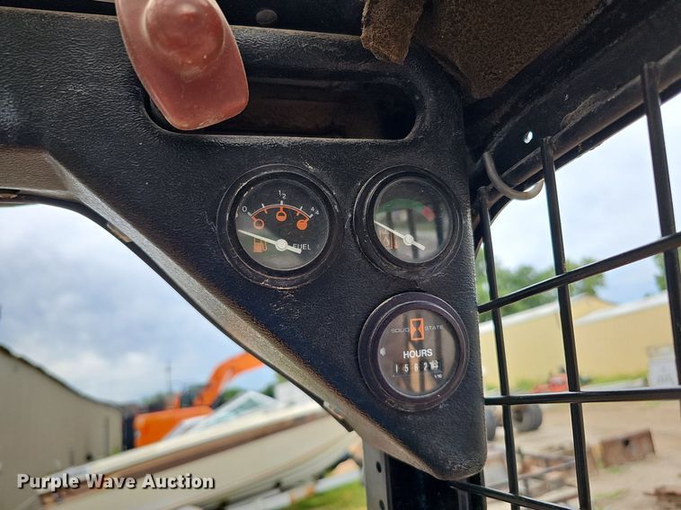 image for item DO2890 1996 Mustang 2060  skid steer loader