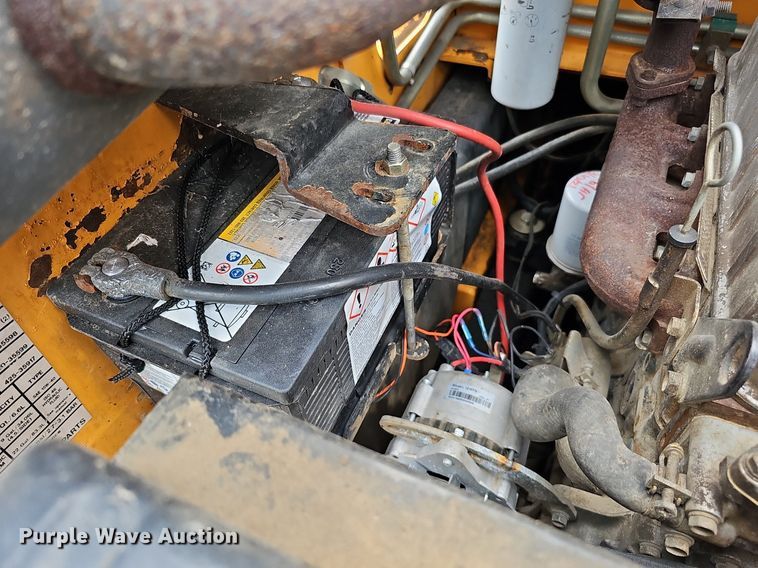 image for item DO2890 1996 Mustang 2060  skid steer loader