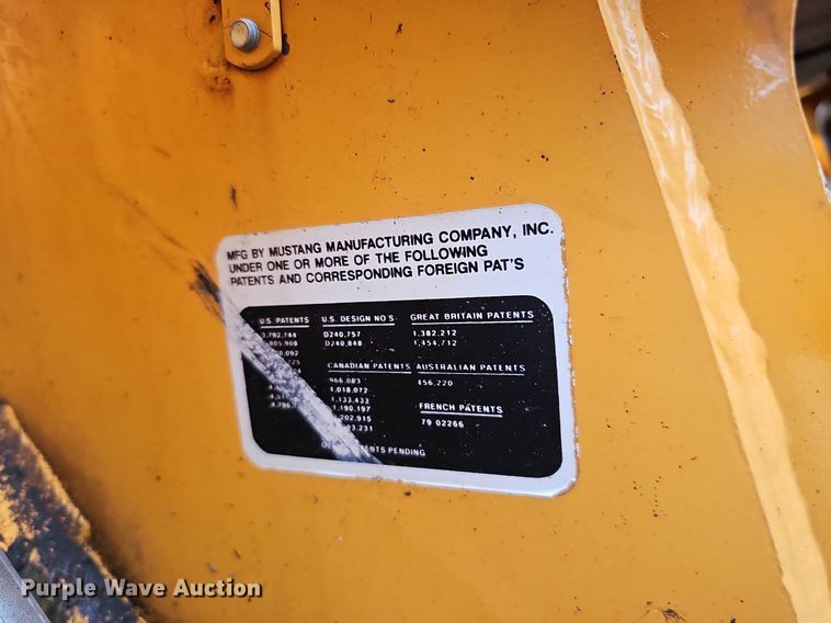 image for item DO2890 1996 Mustang 2060  skid steer loader