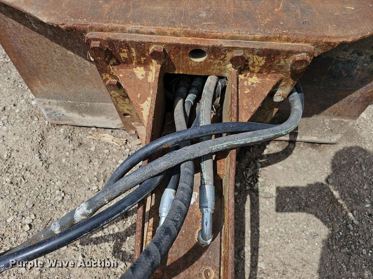 image for item DO2892 (2) skid steer breakers