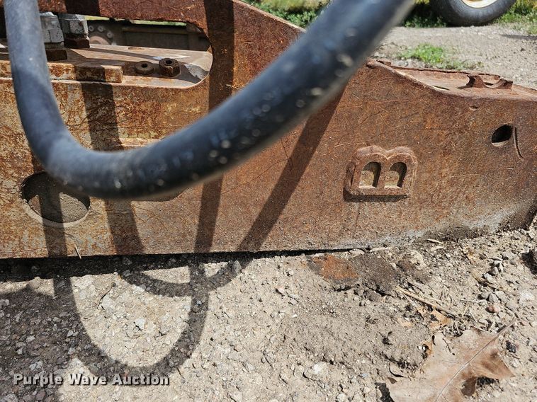 image for item DO2892 (2) skid steer breakers