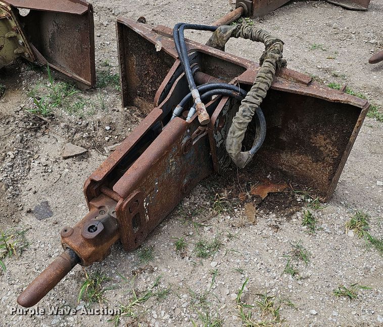image for item DO2900 (2) skid steer breakers