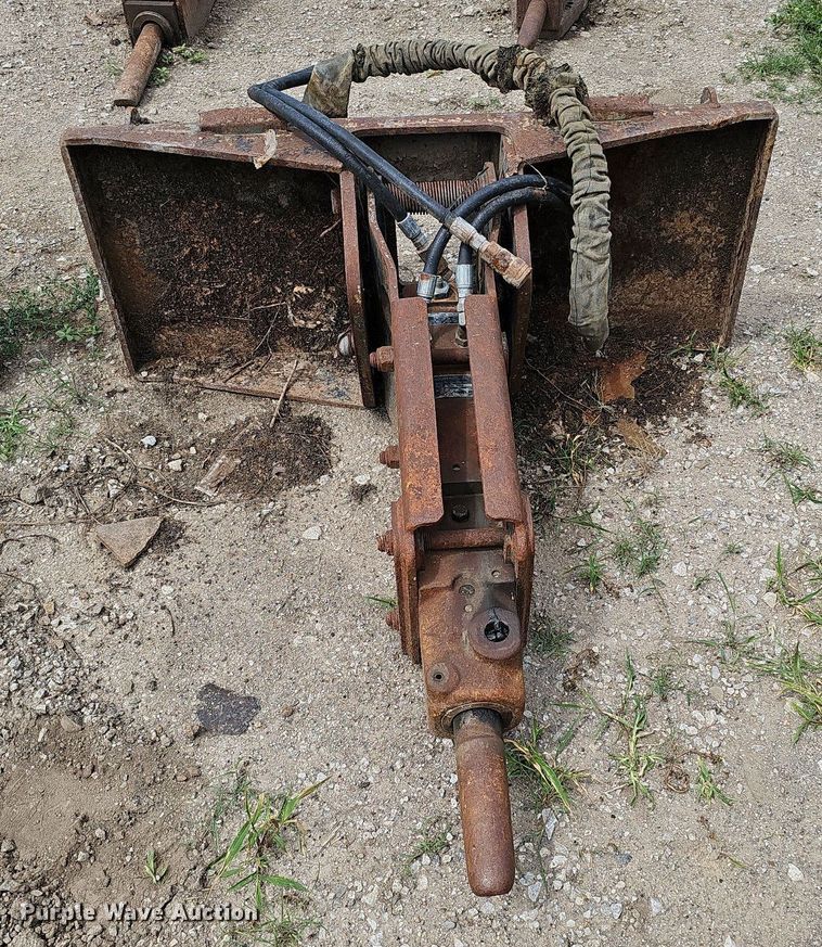 image for item DO2900 (2) skid steer breakers