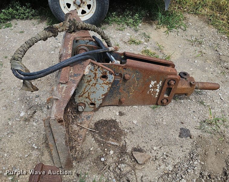 image for item DO2900 (2) skid steer breakers