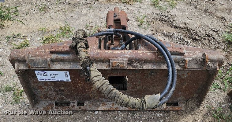 image for item DO2900 (2) skid steer breakers