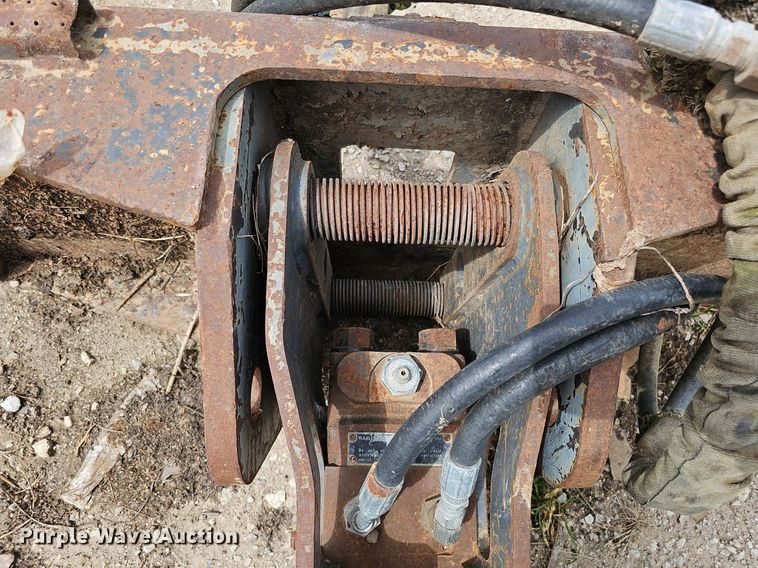 image for item DO2900 (2) skid steer breakers