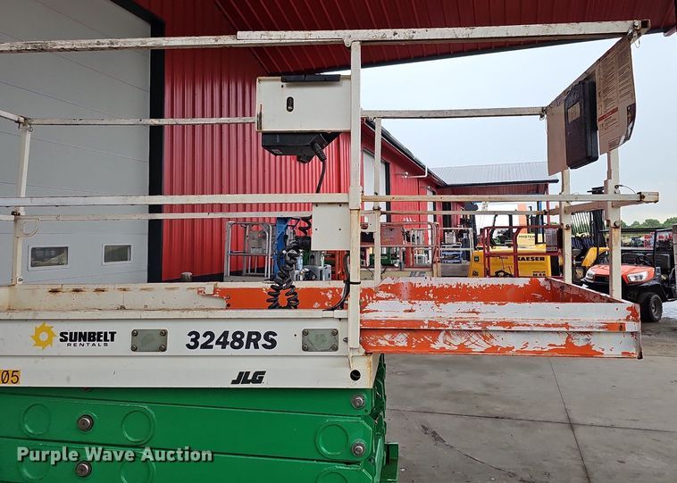 image for item DO2902 2012 JLG 3248RS  scissor lift