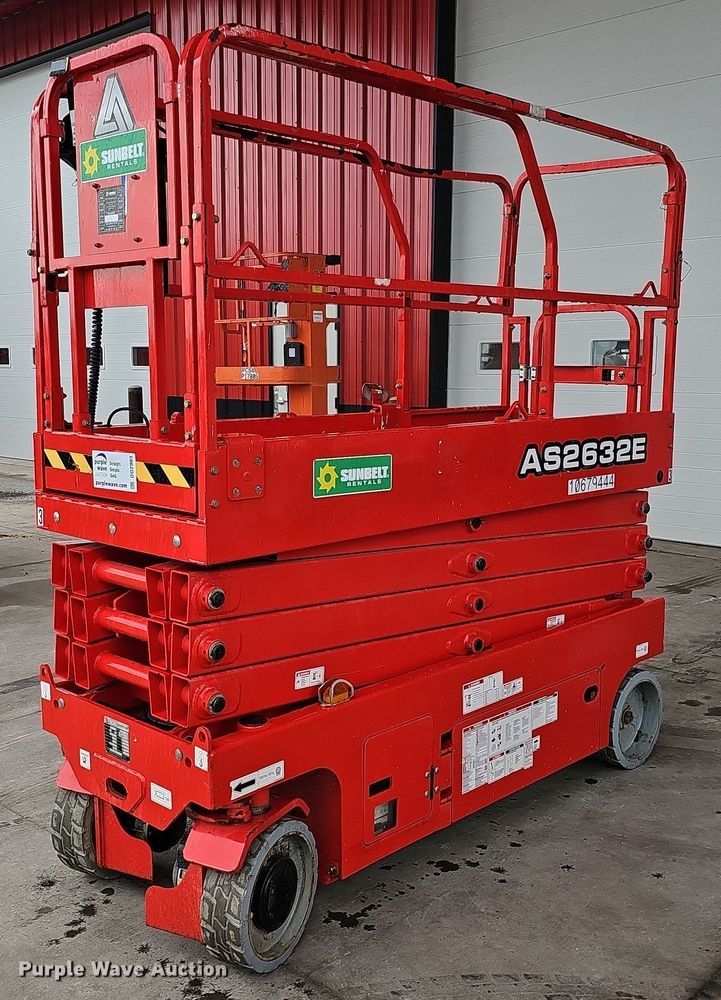 image for item DO2903 2019 LGMG AS2632E  scissor lift