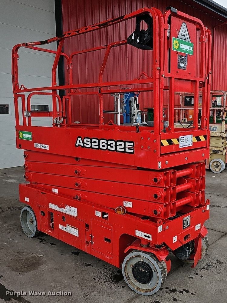 image for item DO2903 2019 LGMG AS2632E  scissor lift