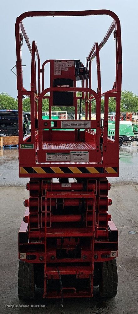 image for item DO2903 2019 LGMG AS2632E  scissor lift