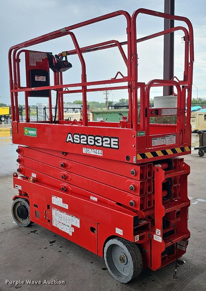 image for item DO2903 2019 LGMG AS2632E  scissor lift