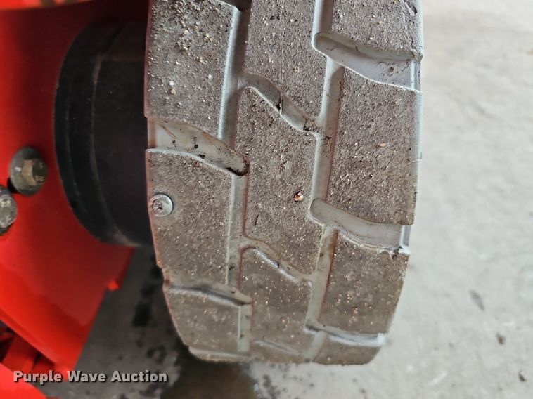 image for item DO2903 2019 LGMG AS2632E  scissor lift