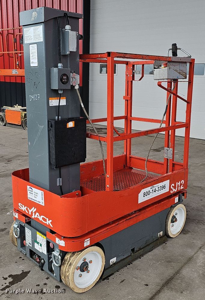 image for item DO2904 2017 Skyjack SJ12  vertical lift