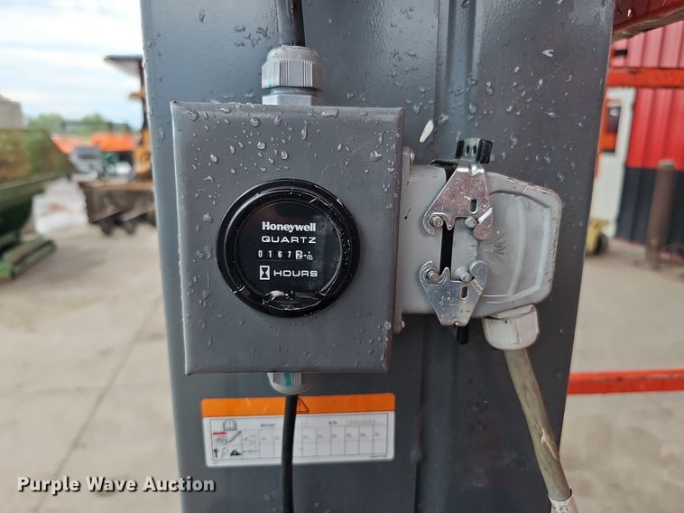 image for item DO2904 2017 Skyjack SJ12  vertical lift