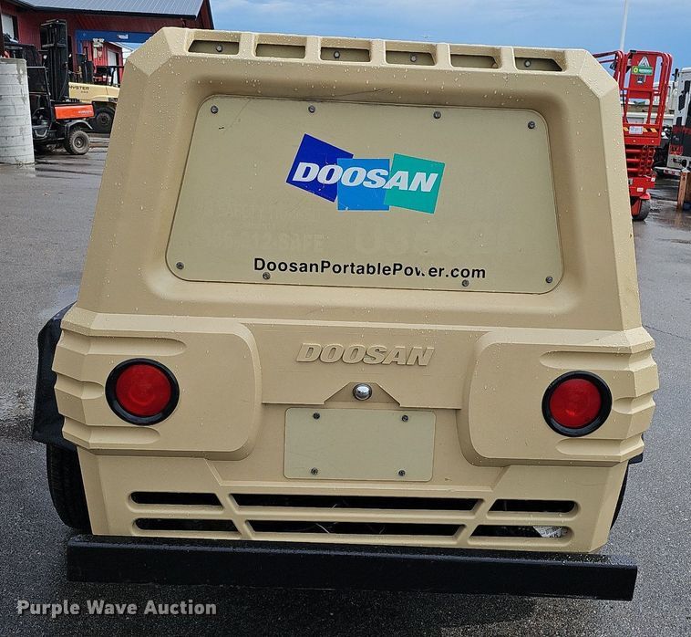 image for item DO2905 2014 Doosan P185WDZ-T4F  air compressor