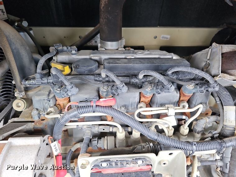 image for item DO2905 2014 Doosan P185WDZ-T4F  air compressor