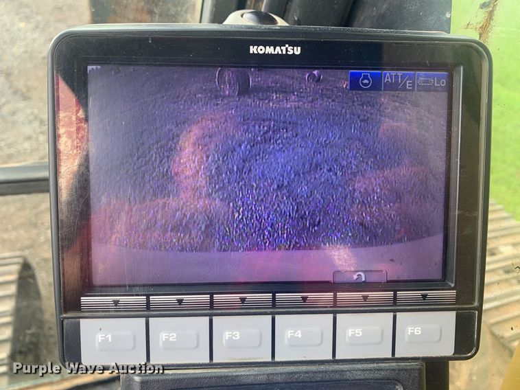 image for item DO5055 2013 Komatsu PC240LC-10  excavator