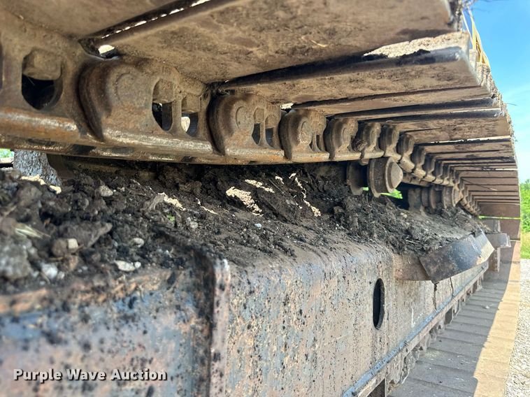 image for item DO5055 2013 Komatsu PC240LC-10  excavator