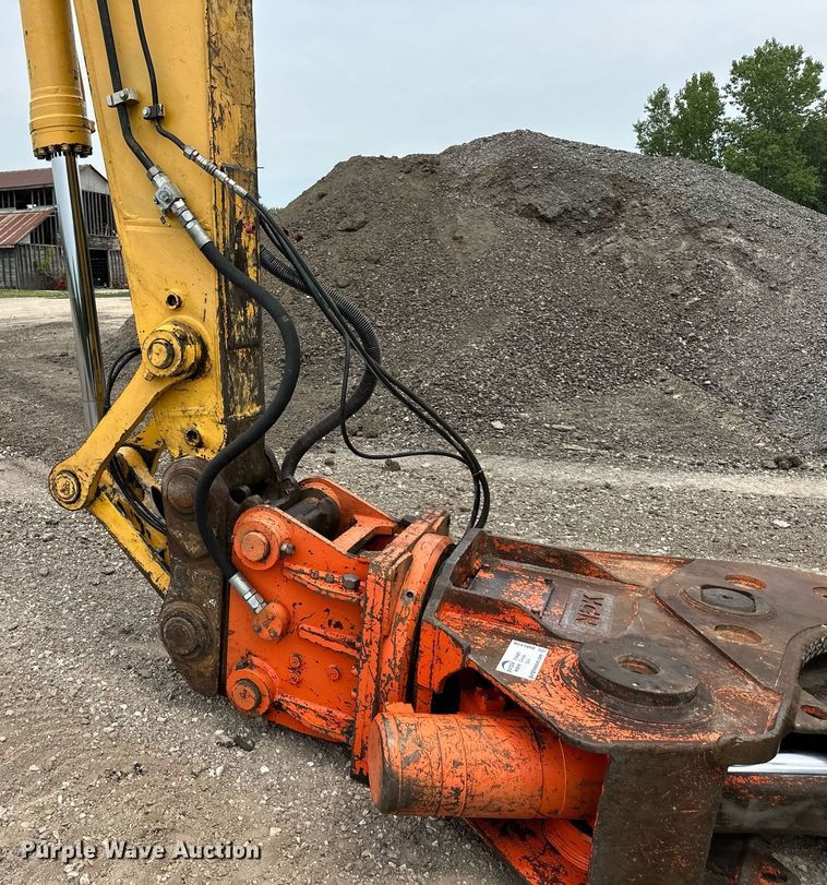 image for item DO5125 2005 Komatsu PC400LC-7L  excavator