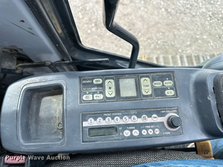 image for item DO5125 2005 Komatsu PC400LC-7L  excavator
