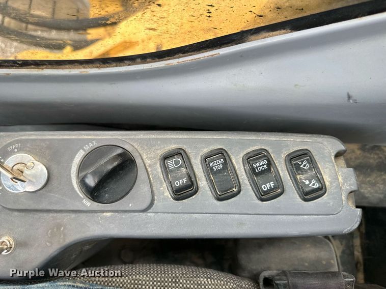 image for item DO5125 2005 Komatsu PC400LC-7L  excavator