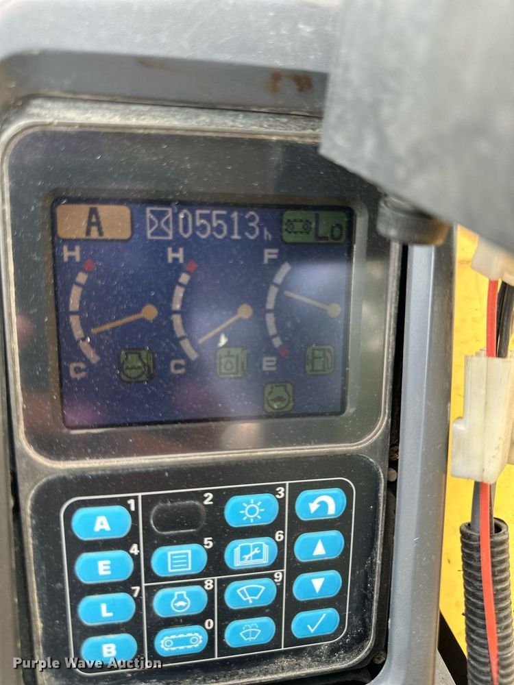 image for item DO5125 2005 Komatsu PC400LC-7L  excavator