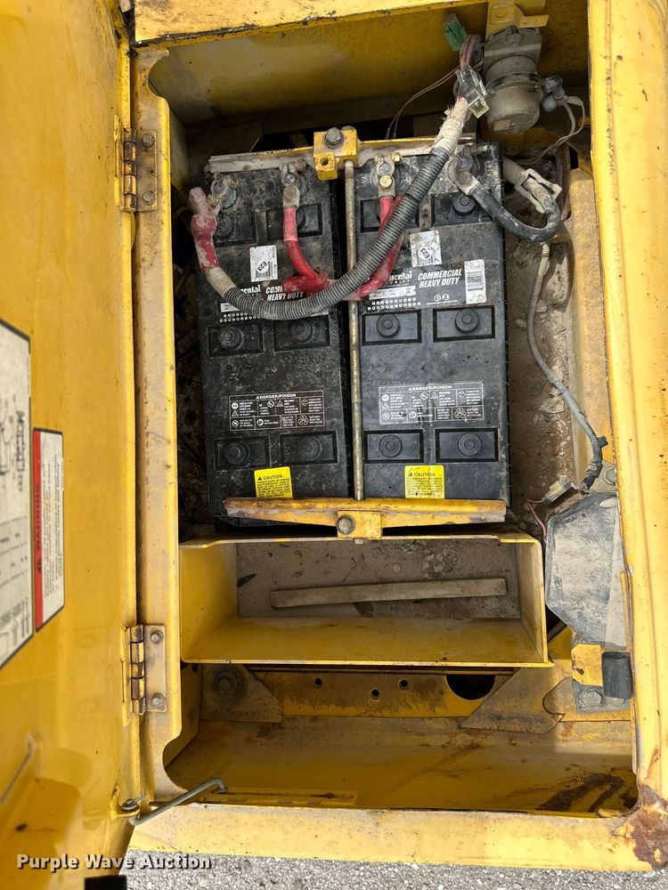 image for item DO5125 2005 Komatsu PC400LC-7L  excavator