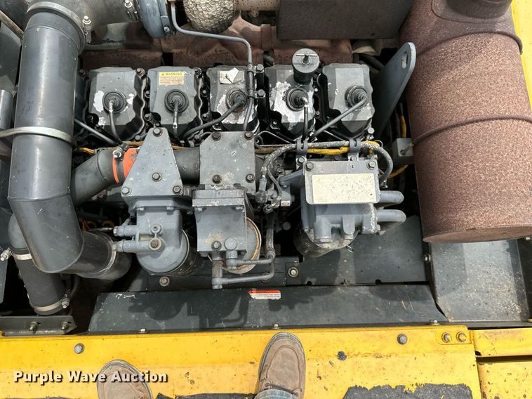 image for item DO5125 2005 Komatsu PC400LC-7L  excavator