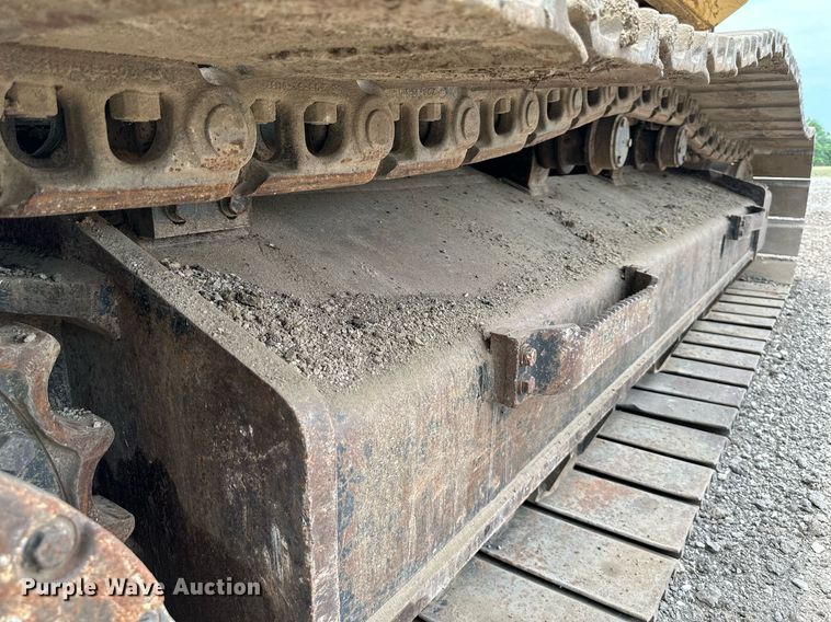 image for item DO5125 2005 Komatsu PC400LC-7L  excavator