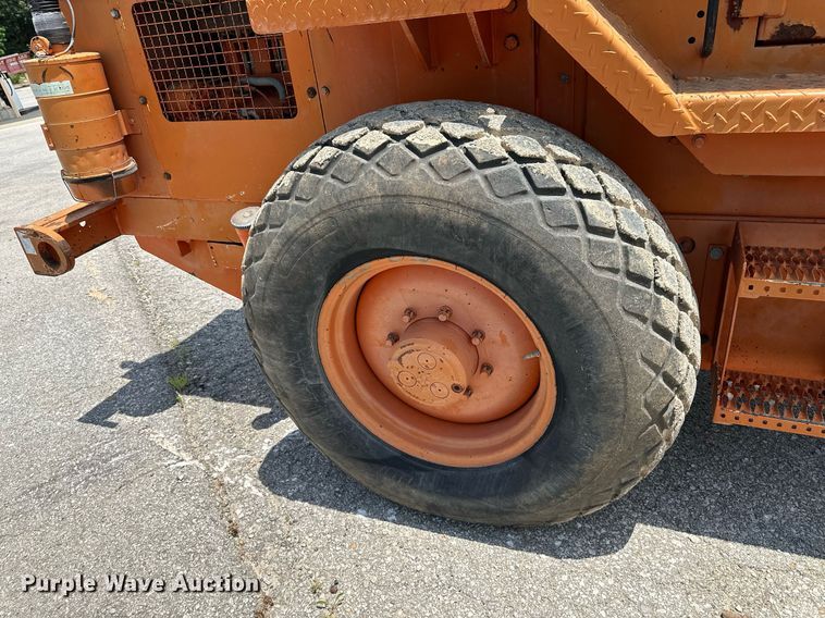 image for item DO5127 Hamm 2310SD  single drum roller