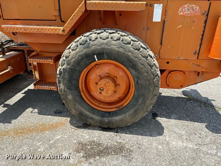 image for item DO5127 Hamm 2310SD  single drum roller