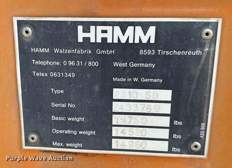 image for item DO5127 Hamm 2310SD  single drum roller